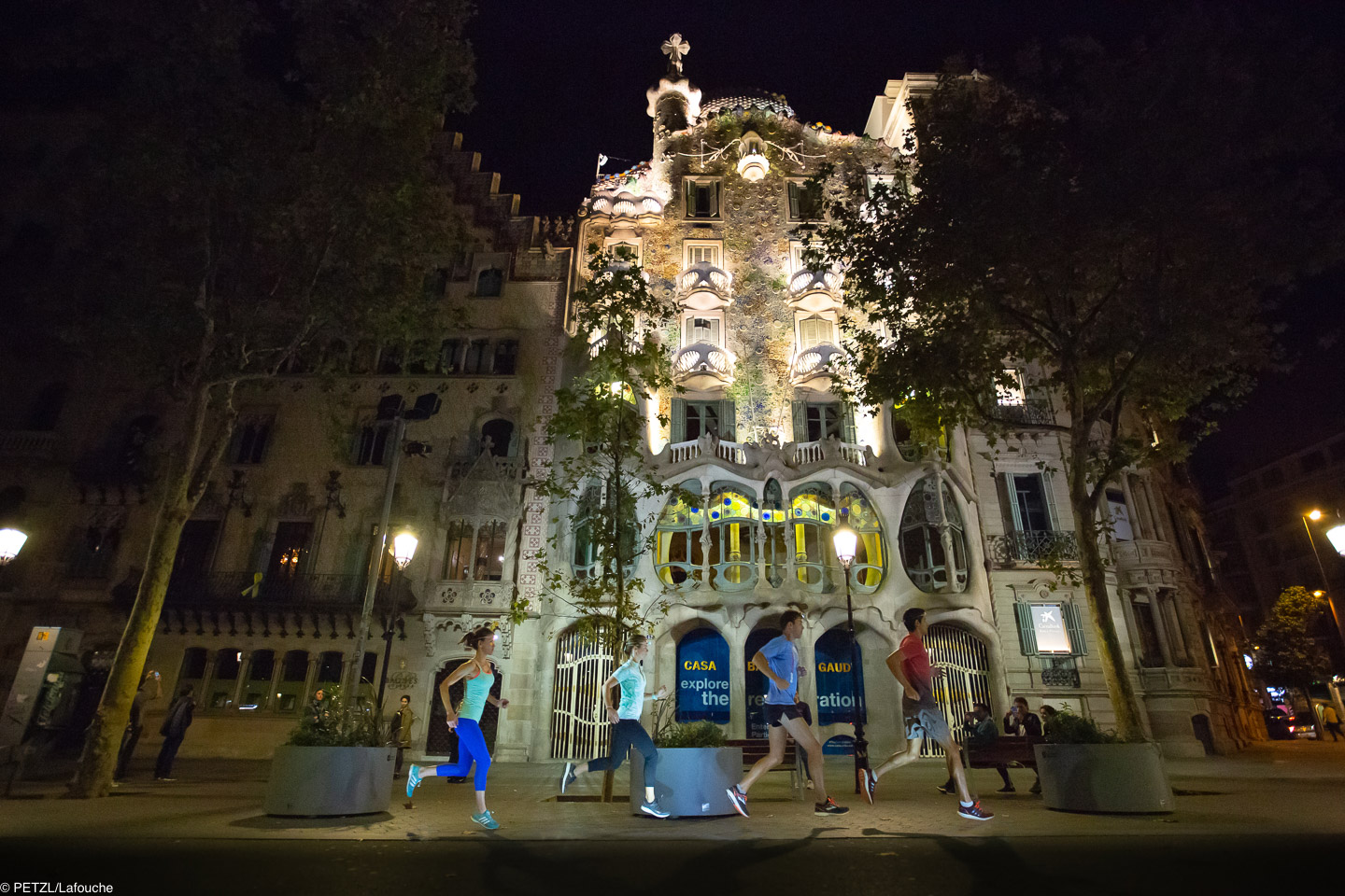 BINDI - Barcelona Story This is #PetzlNightRunning