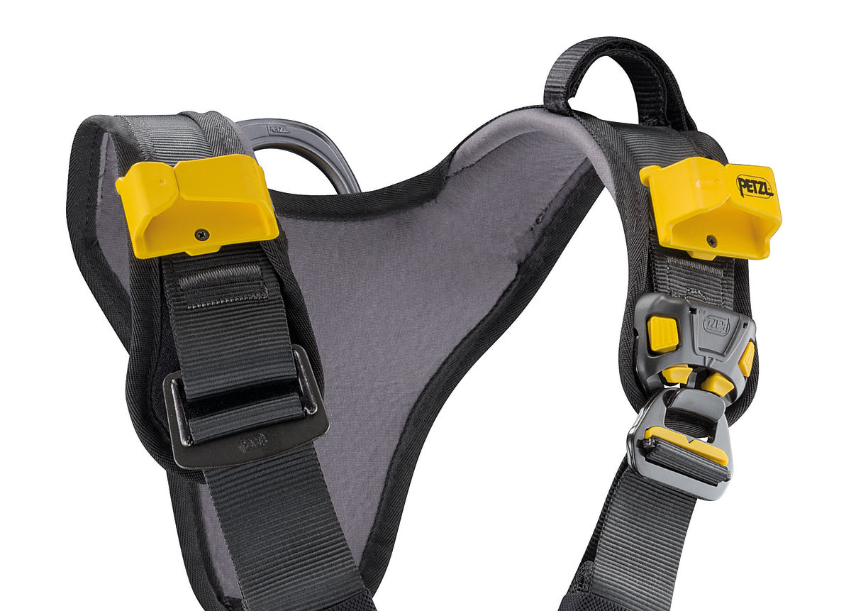 ASTRO® BOD FAST International Version - Harnesses | Petzl USA