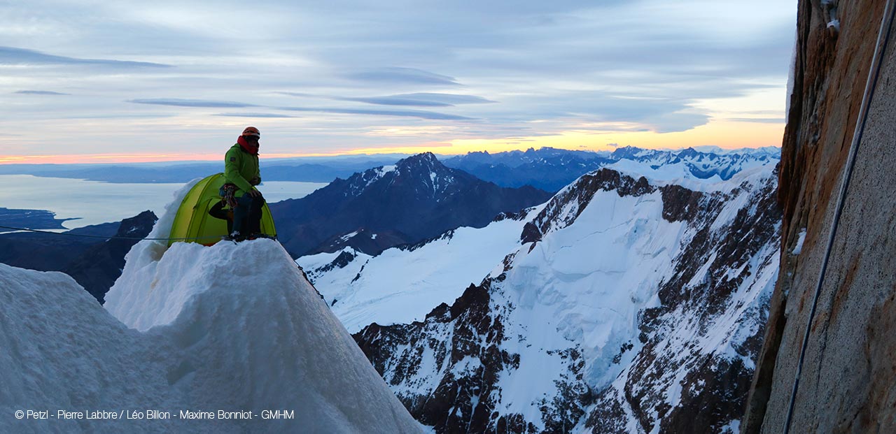 © Petzl - Pierre Labbre / Léo Billon - Maxime Bonniot - GMHM