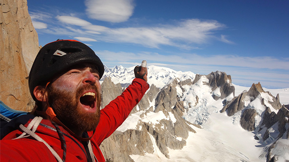 LA TRAVERSATA DEL FITZ ROY DI SEAN VILLANUEVA, STORIA DI UN SOGNO