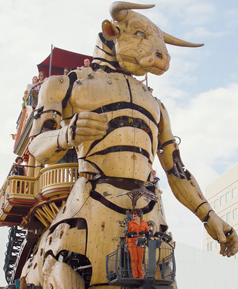 Video screenshot:The Art of Bringing Machines to Life: Working at La Halle de la Machine