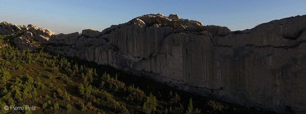 Chris Sharma dans Magie Blanche © Pierre Petit