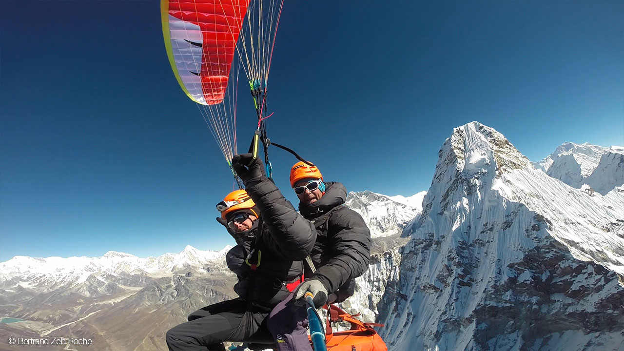 Paralpinisme à l’Ama Dablam avec Bertrand Zeb Roche et Jean-Michel Bacou