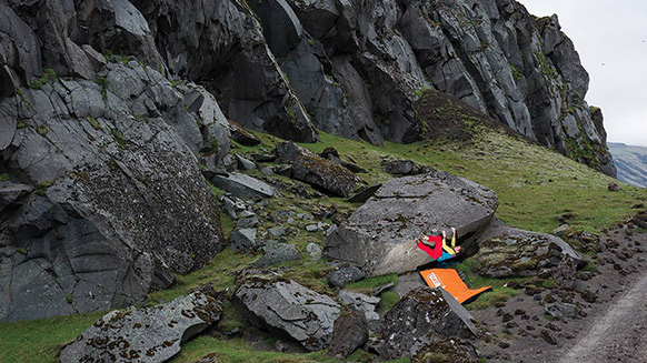 Escalar en una tierra de contrastes: Islandia