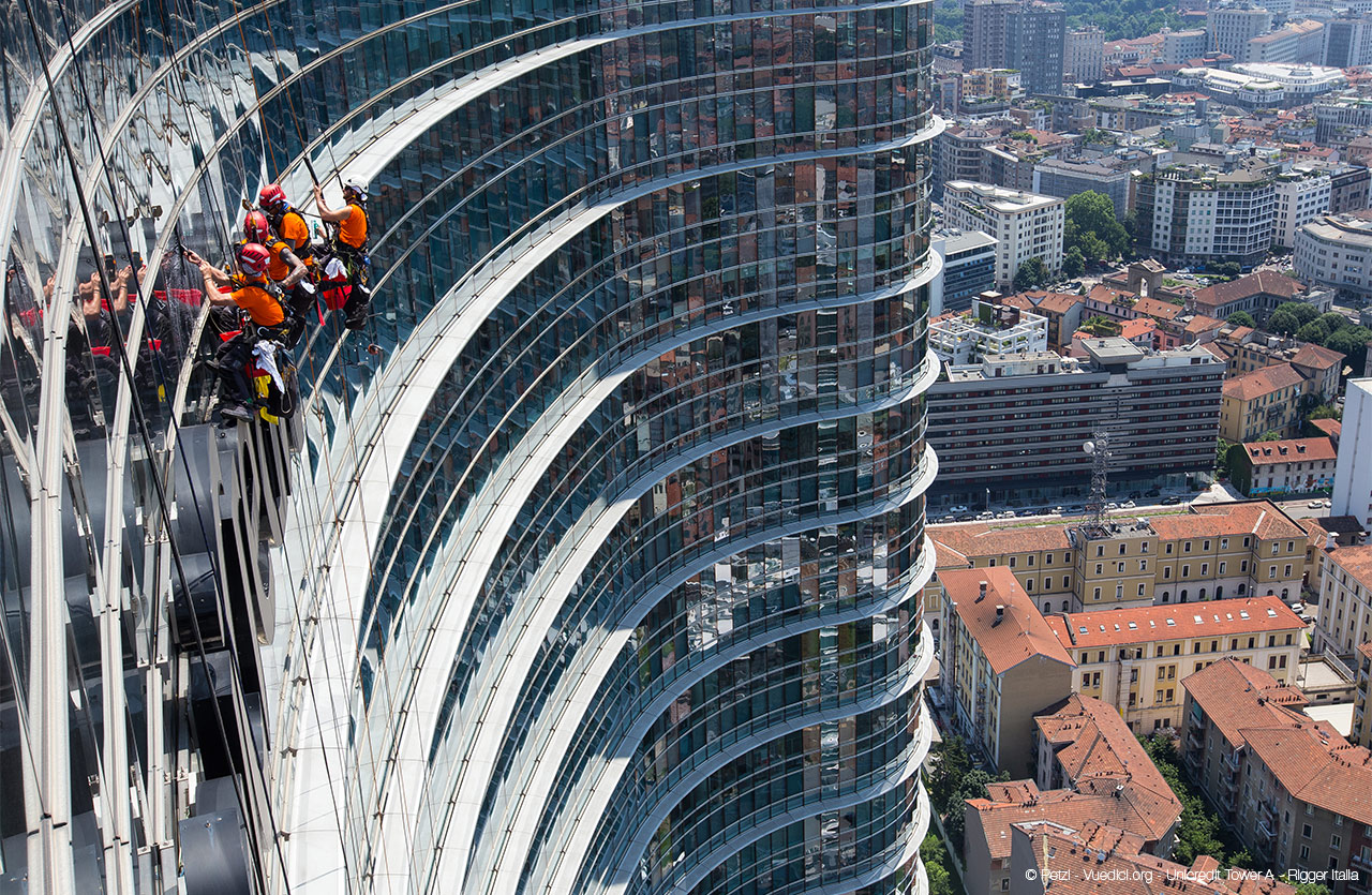 © Petzl - Vuedici.org - Uncredit Tower - Rigger Italia