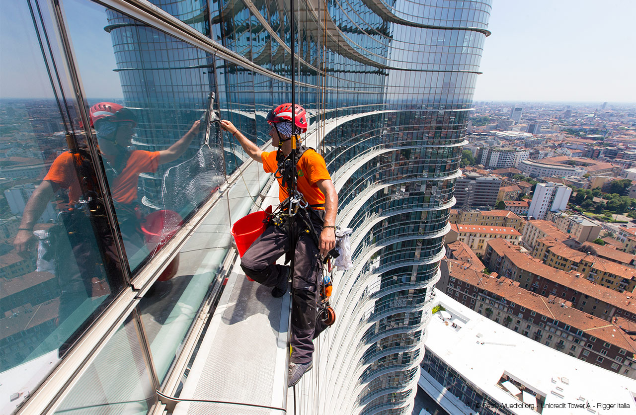 © Petzl - Vuedici.org - Uncredit Tower - Rigger Italia