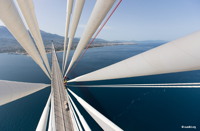 Equipment for work-at-height and rescue professionals: fall arrest, work positioning, personal escape, difficult to access and confined space rescue systems. Specialized headlamps for professionals.